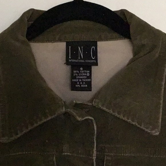 Pristine condition. Great Fall jacket. - Picture 4 of 4